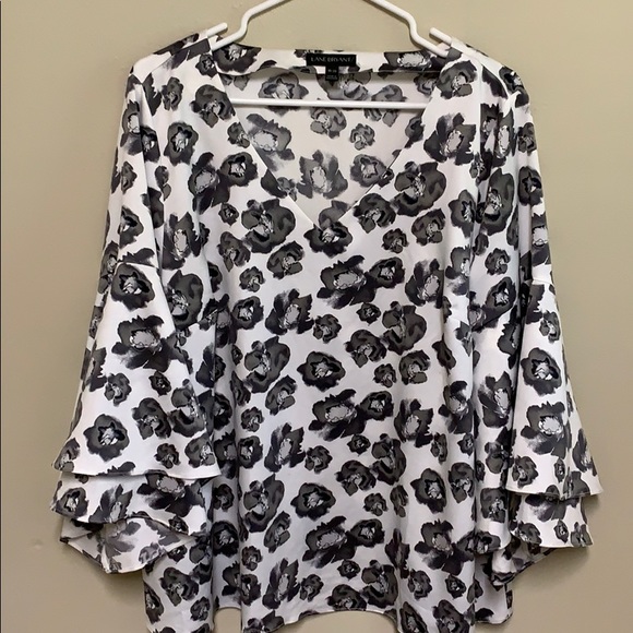 Lane Bryant Tops - Lane Bryant grey floral print blouse 18/20